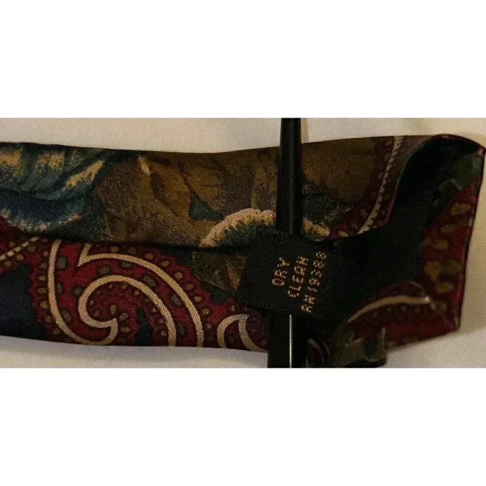2/$30 Karl Lagerfeld Floral Paisley Silk Tie Luxury Business Classic